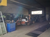 Workshop for repair machines